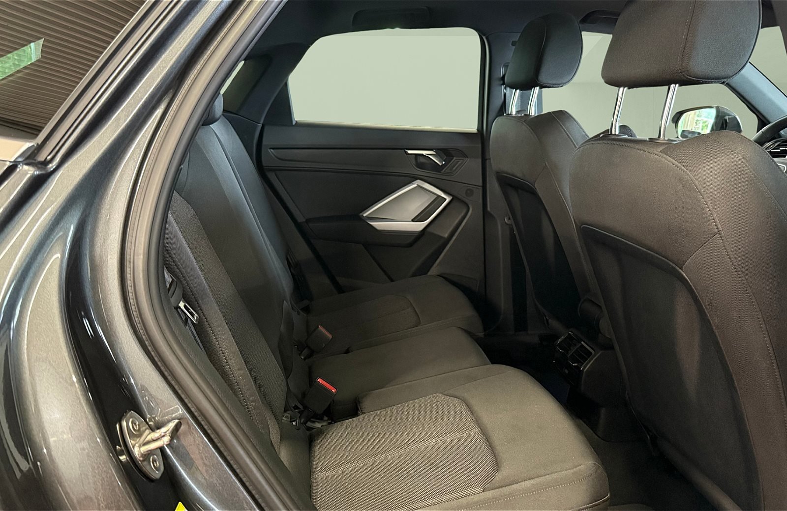 Q3 Sportback 35 TFSI S line S-tronic LED Navi AHK Pano RFK