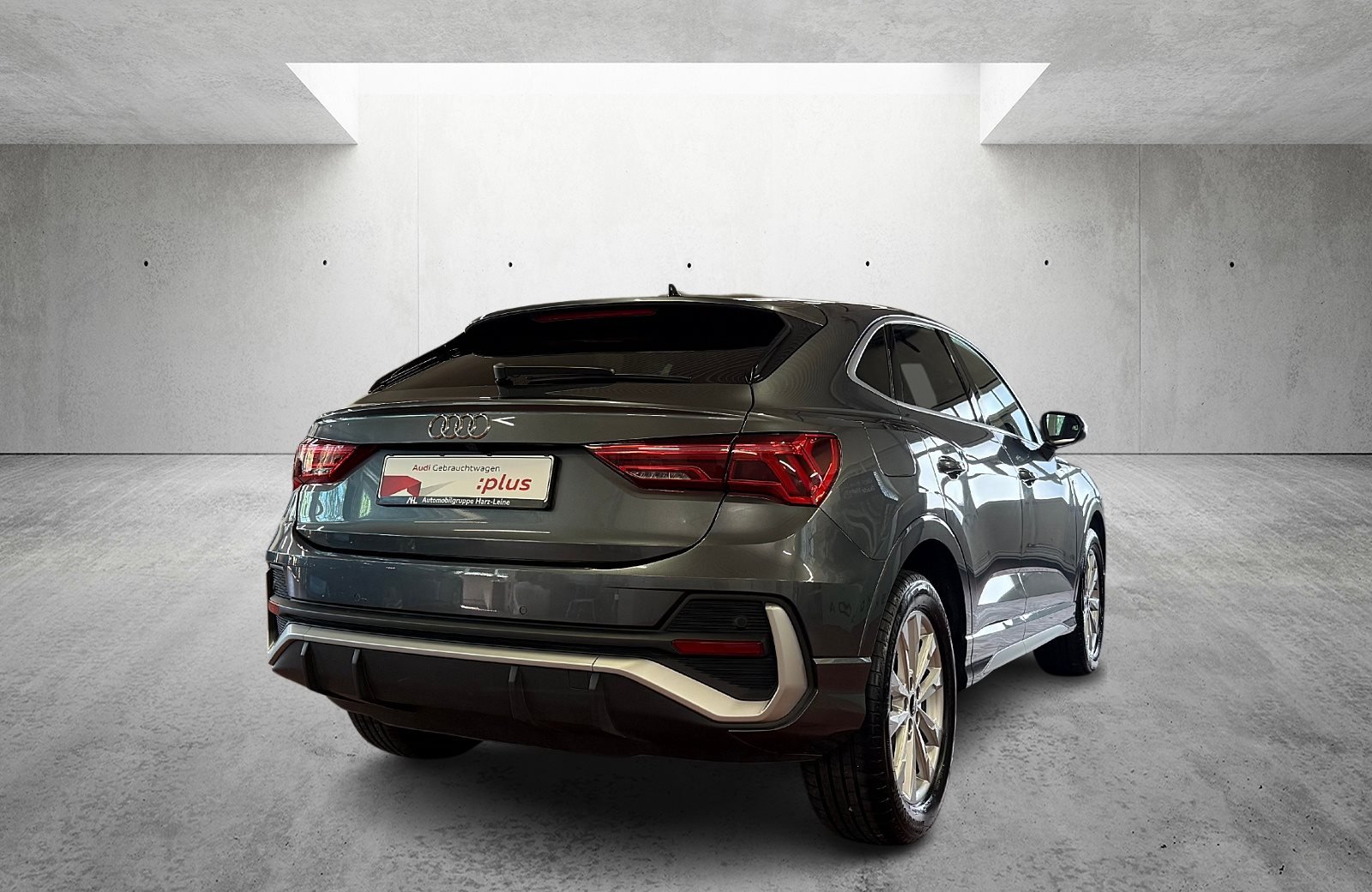 Q3 Sportback 35 TFSI S line S-tronic LED Navi AHK Pano RFK