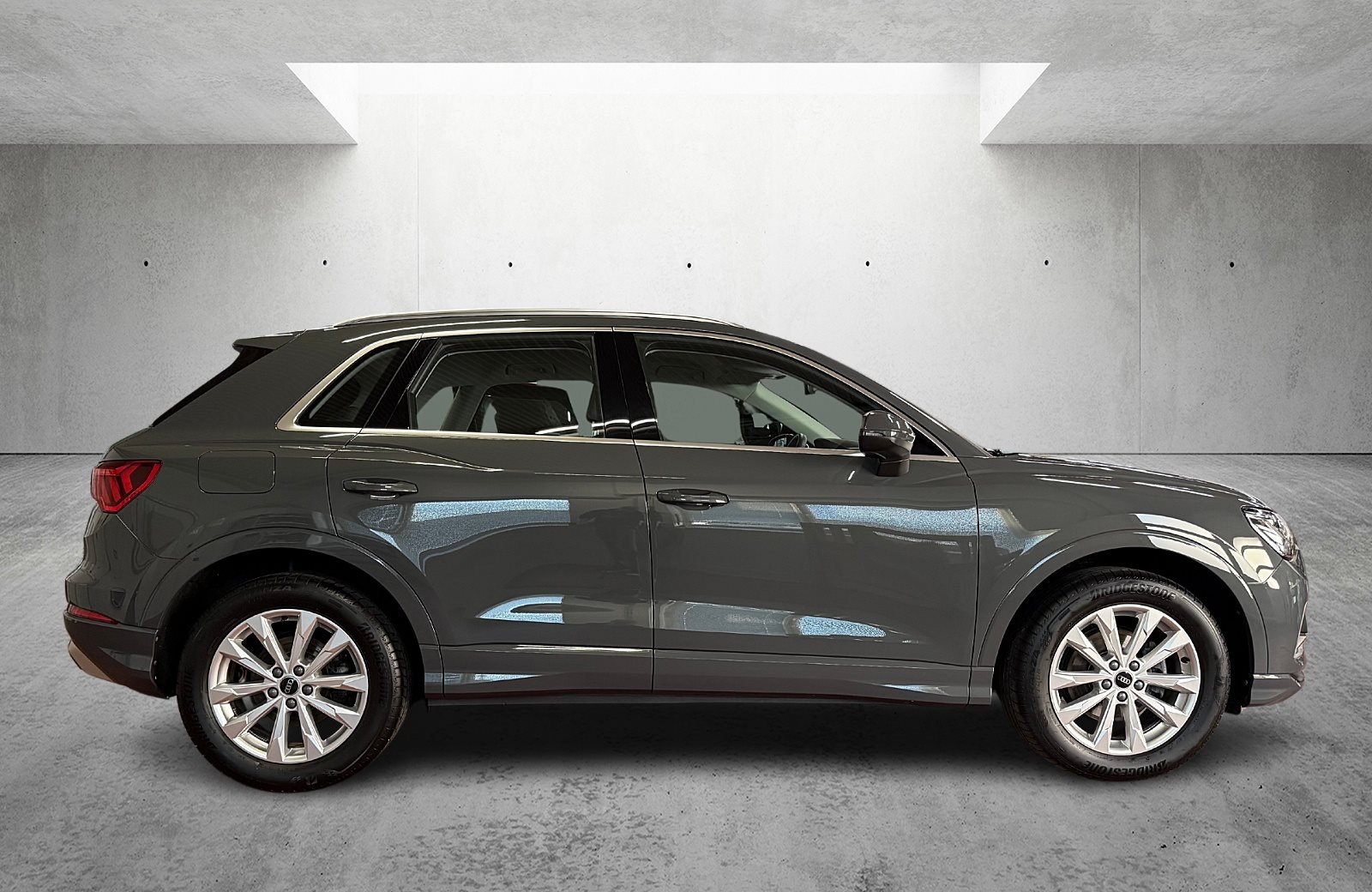 Q3 35 TFSI advanced Navi LED AHK VC Leder ACC LM