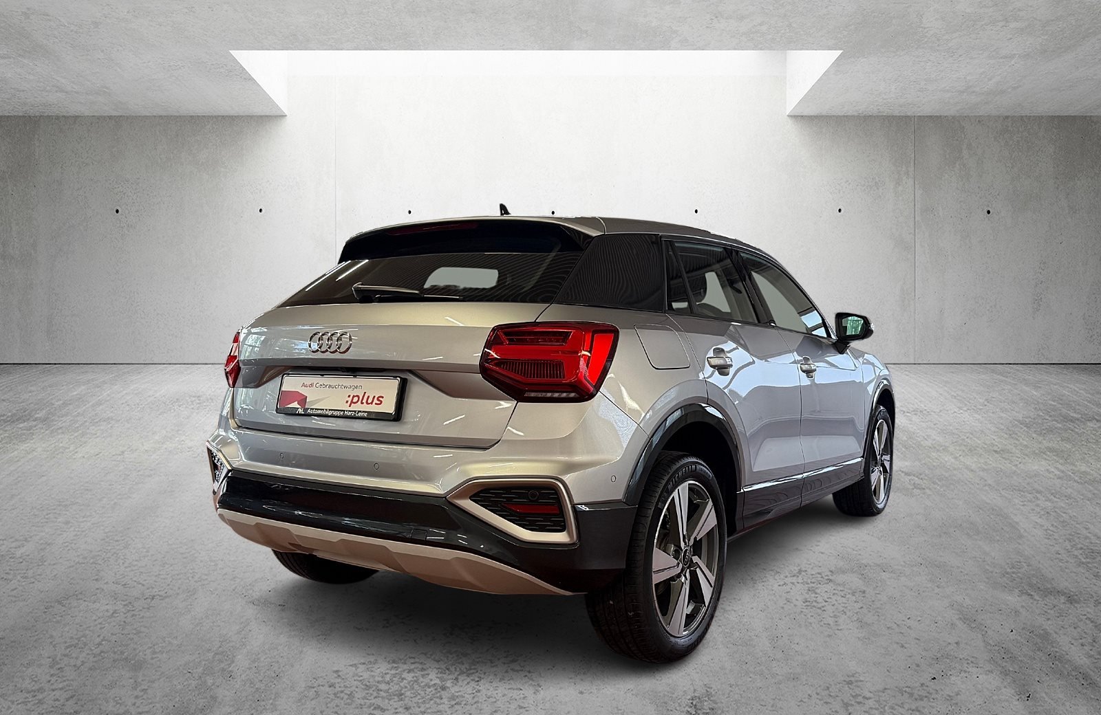 Q2 35 TFSI advanced S-tronic Matrix Navi ACC AHK RFK