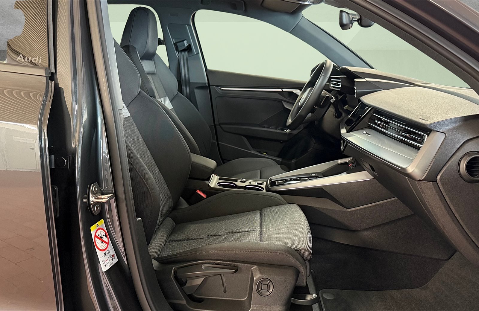 A3 Sportback 35 TFSI advanced S-tronic LED Navi ACC AHK