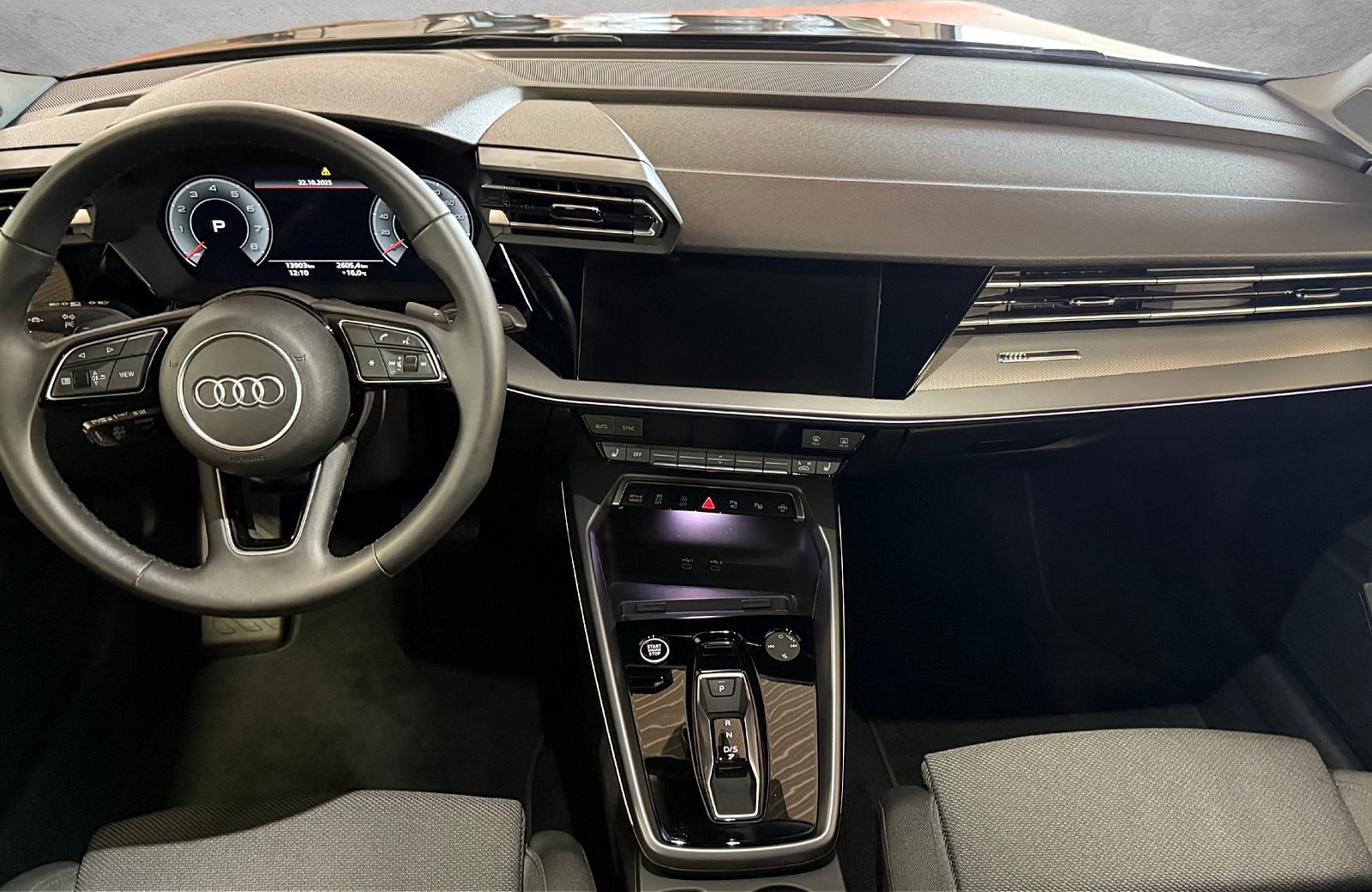 A3 Sportback 35 TFSI advanced S-tronic LED Navi ACC AHK