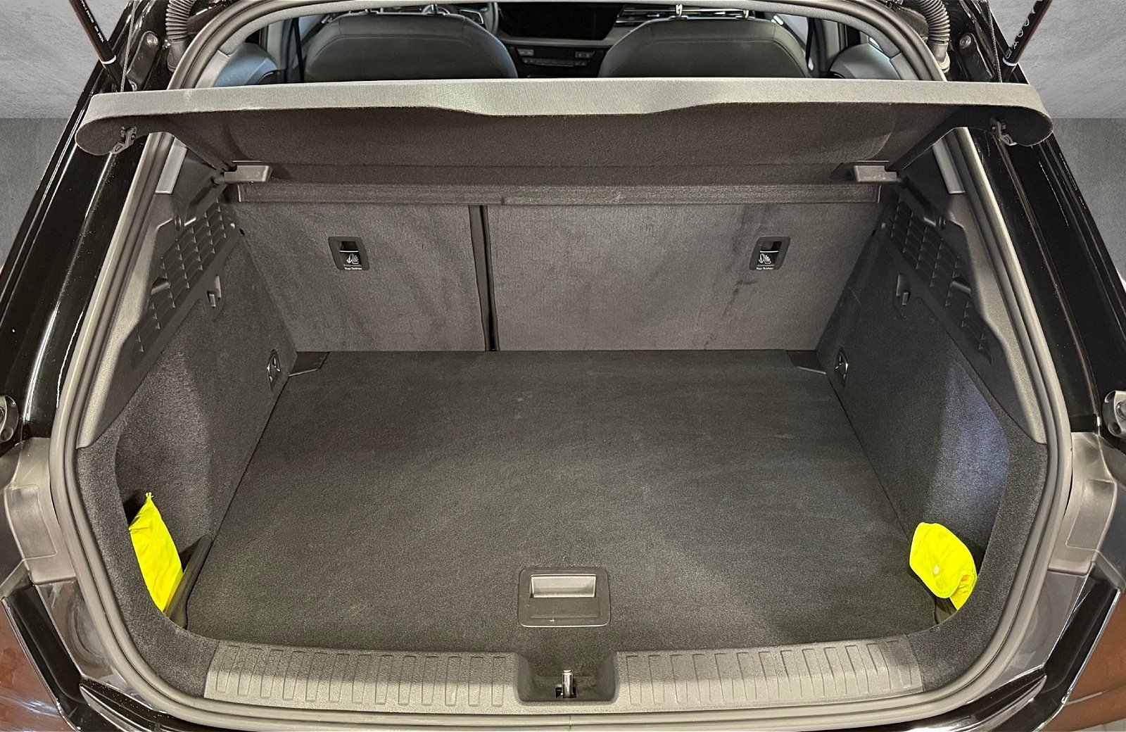 A3 Sportback 35 TFSI advanced S-tronic LED Navi ACC AHK RFK