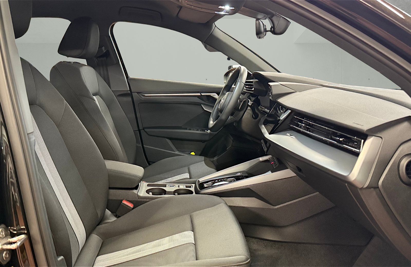 A3 Sportback 35 TFSI S-tronic LED Navi ACC RFK PDC SHZ