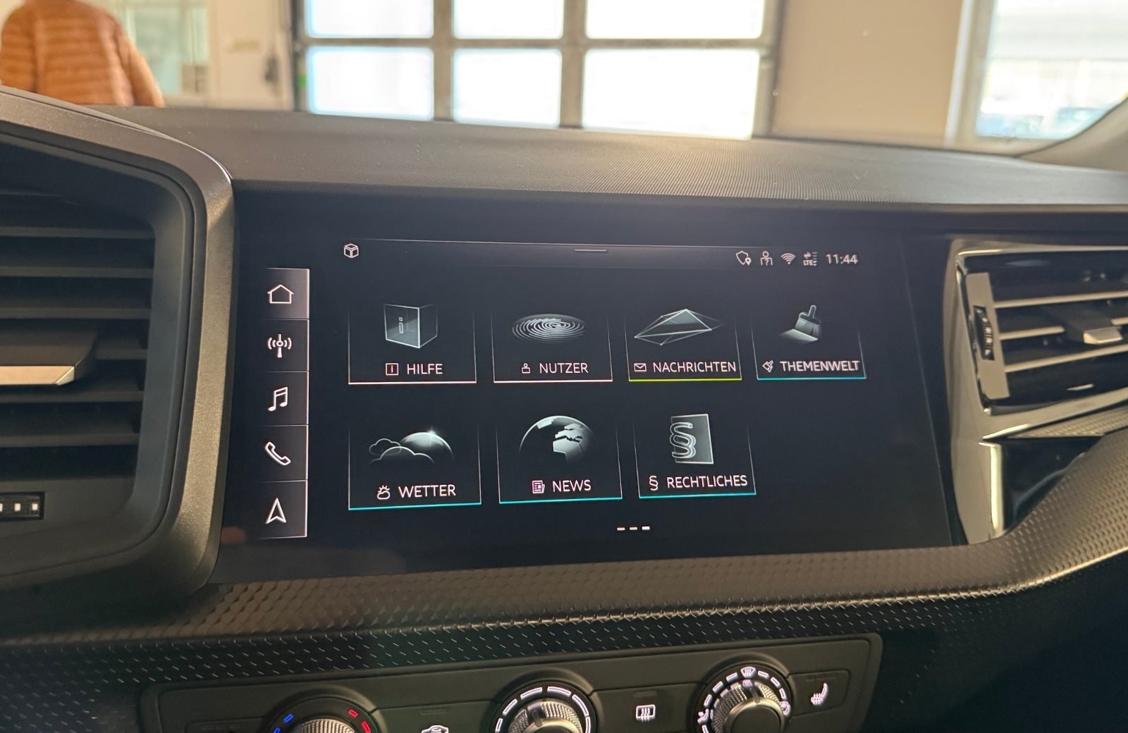 A1 allstreet 30 TFSI S-tronic LED Navi PDC RFK SHZ