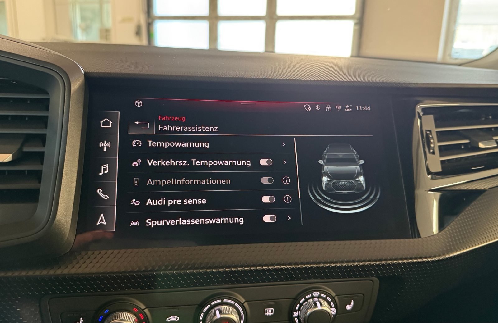 A1 allstreet 30 TFSI S-tronic LED Navi PDC RFK SHZ