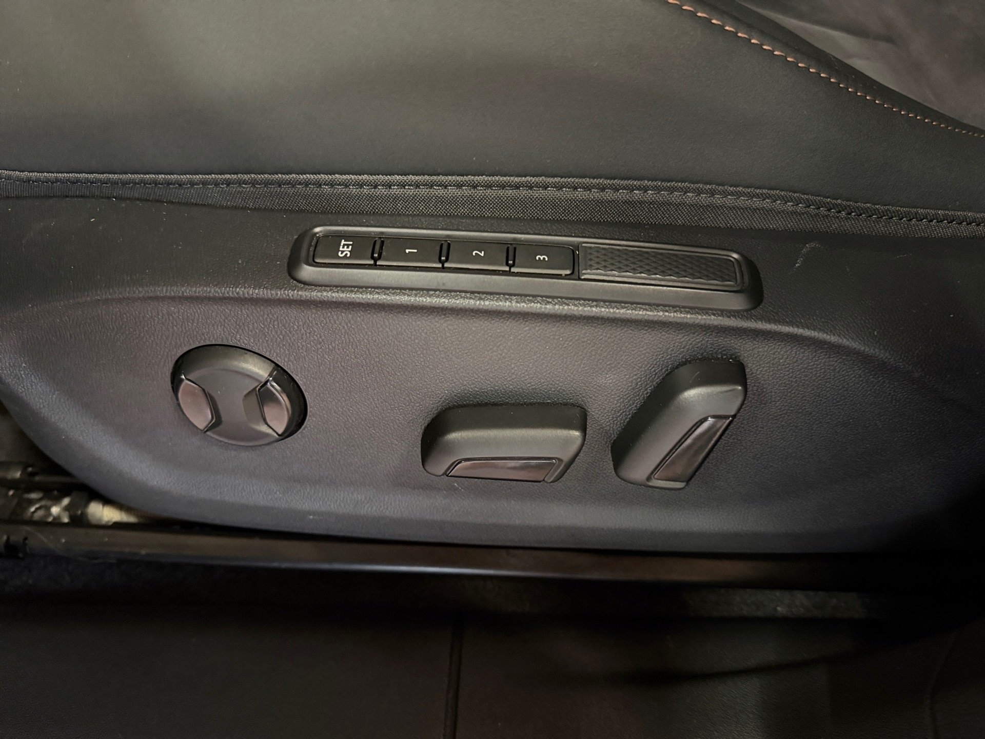 Terramar VZ 2.0 TSI 4Drive DSG Edge HD-Matrix Navi Pano HuD