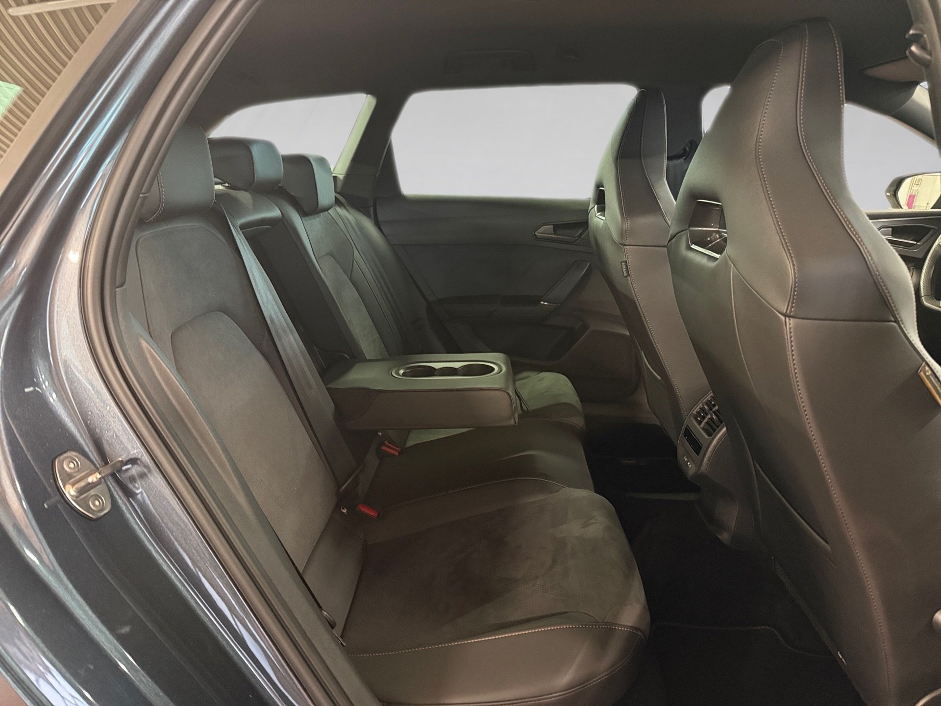 Leon Sportstourer VZ 1.5 TSI e-Hybrid DSG Edge Matrix Navi ACC