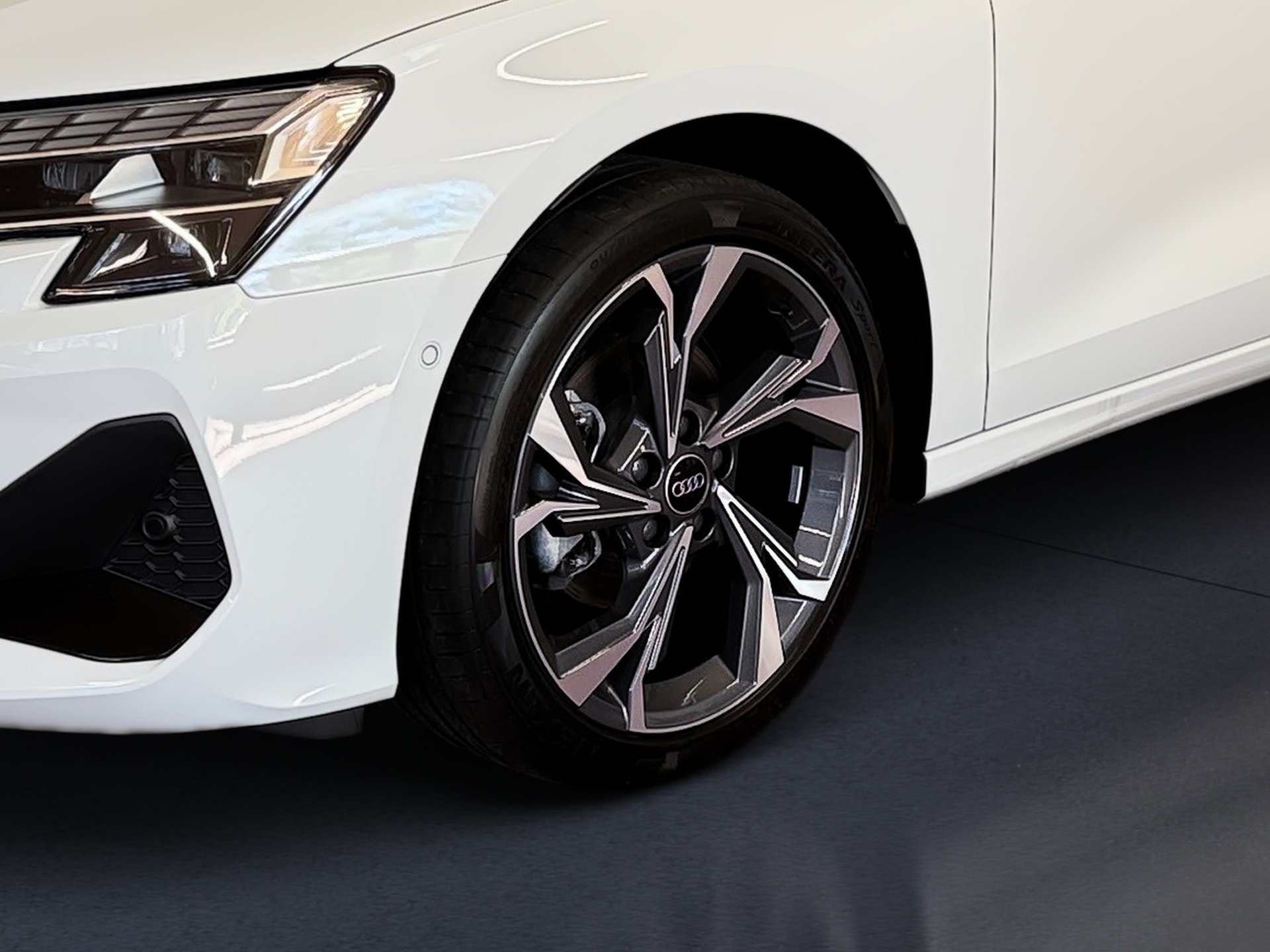 A3 Sportback 35 TFSI advanced S-tronic LED Navi ACC AHK