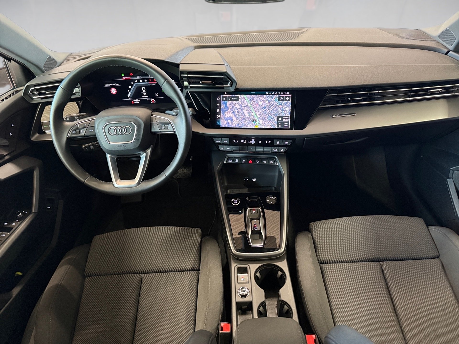 A3 Sportback 35 TFSI advanced S-tronic LED Navi ACC AHK