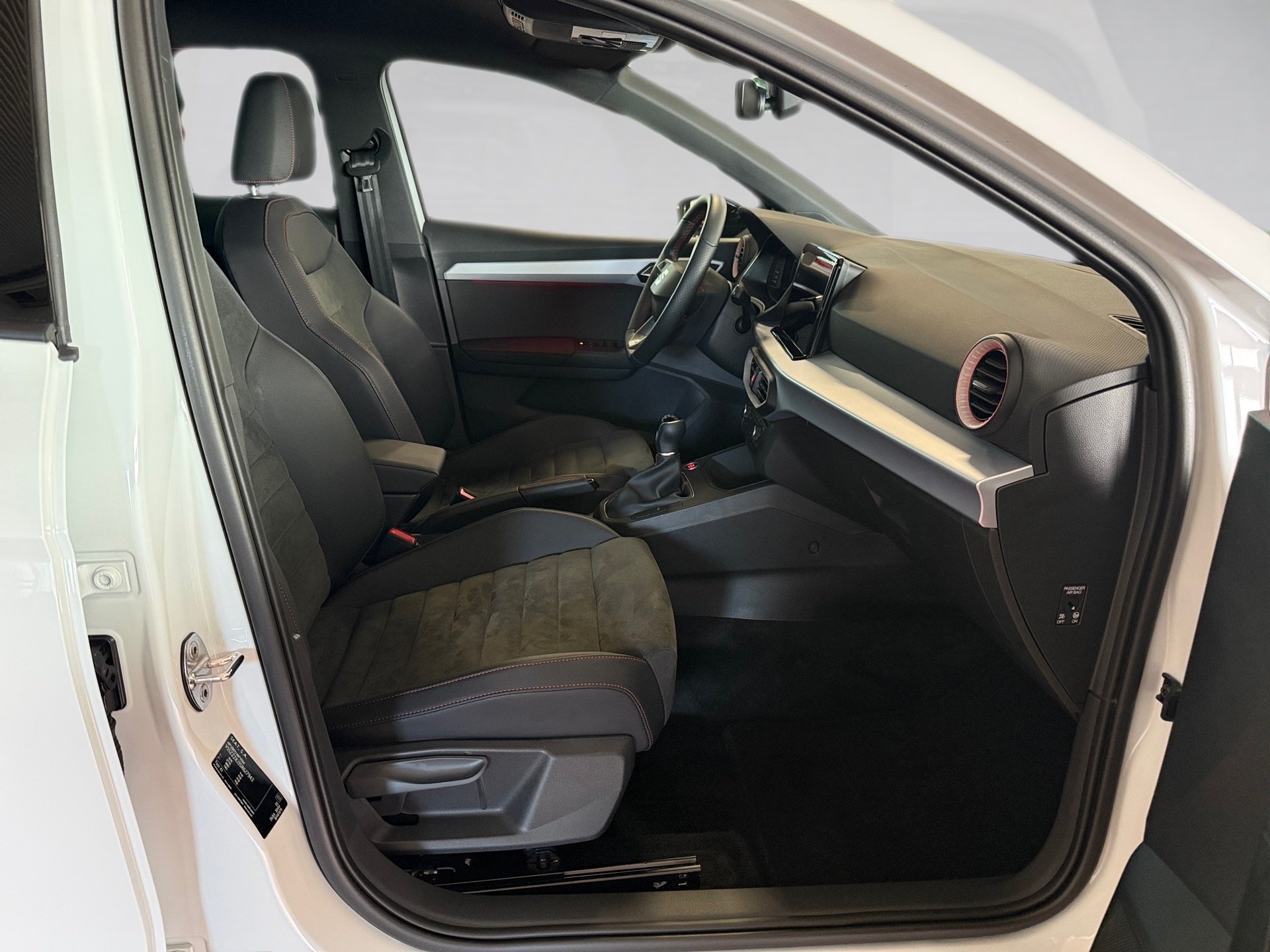 Ibiza FR 1.0 TSI FR BlackEdition LED Navi ACC RFK