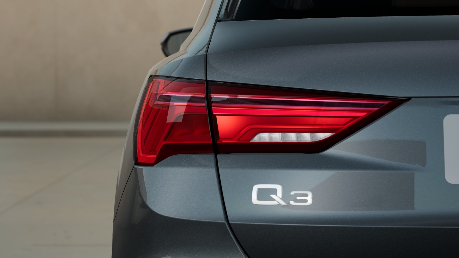 Q3 35 TFSI advanced S-tronic AHK Navi ACC RFK