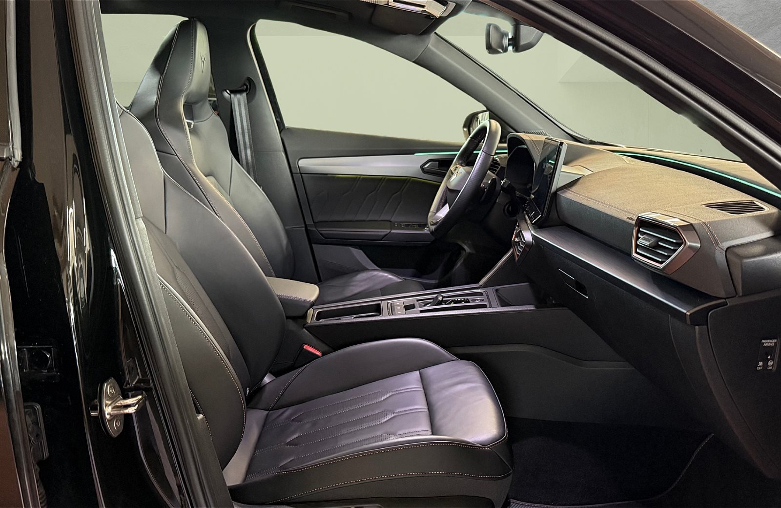 Formentor 2.5 TSI VZ5 4Drive DSG Matrix Navi Leder Pano