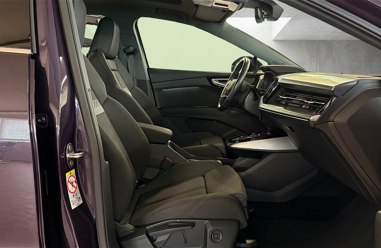 Q4 Sportback e-tron 40 Matrix AHK Pano MMI Bluetooth