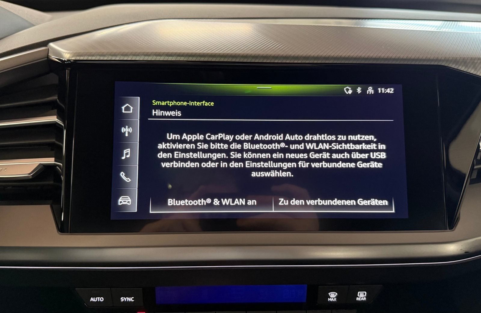 Q4 Sportback e-tron 40 Matrix AHK Pano MMI Bluetooth