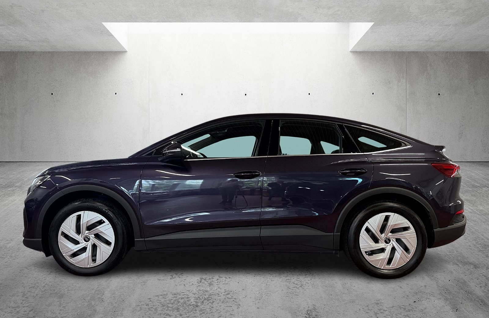 Q4 Sportback e-tron 40 Matrix AHK Pano MMI Bluetooth