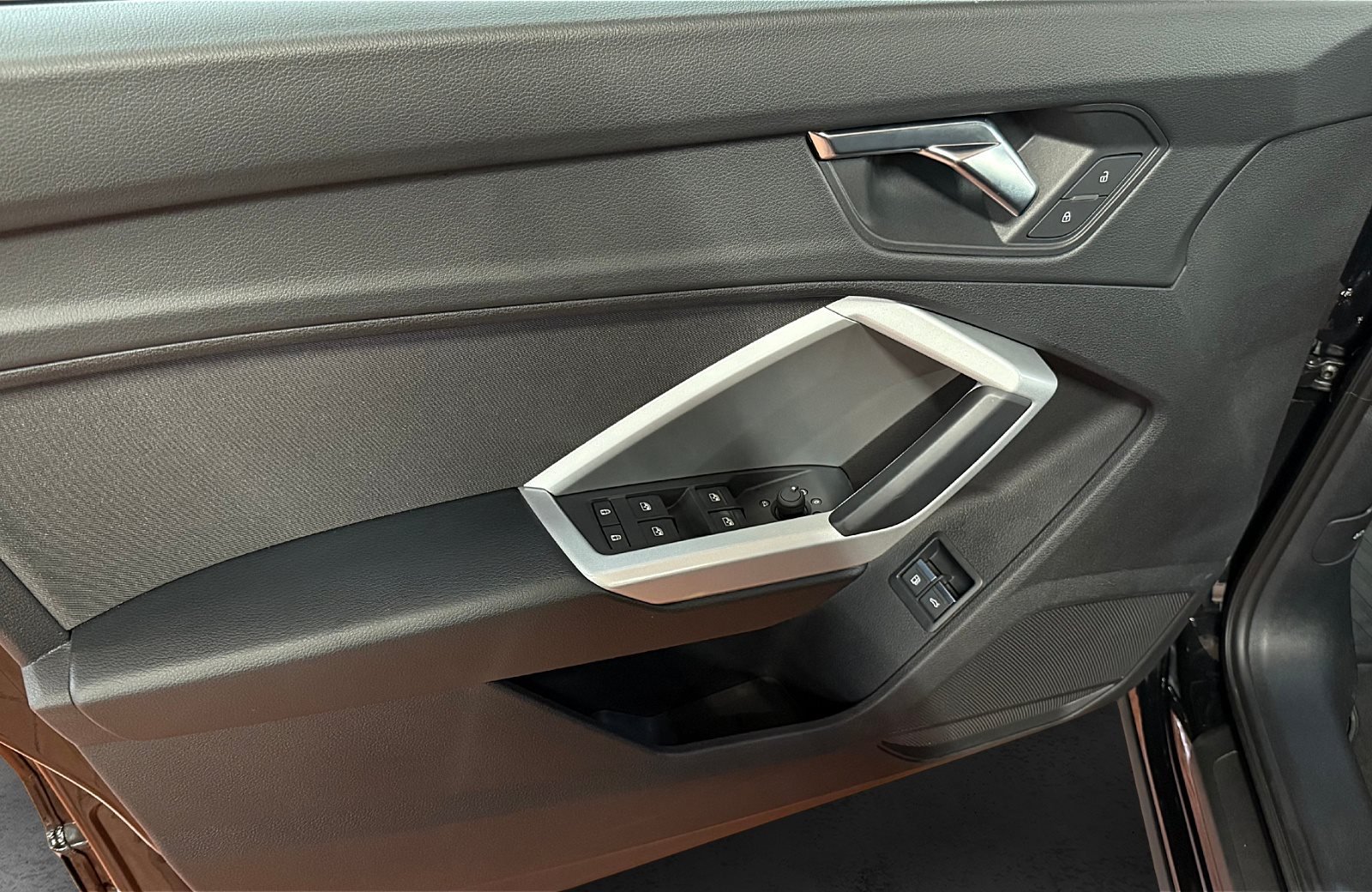 Q3 45 TFSIe S-tronic Matrix Navi ACC 360° 360 LM