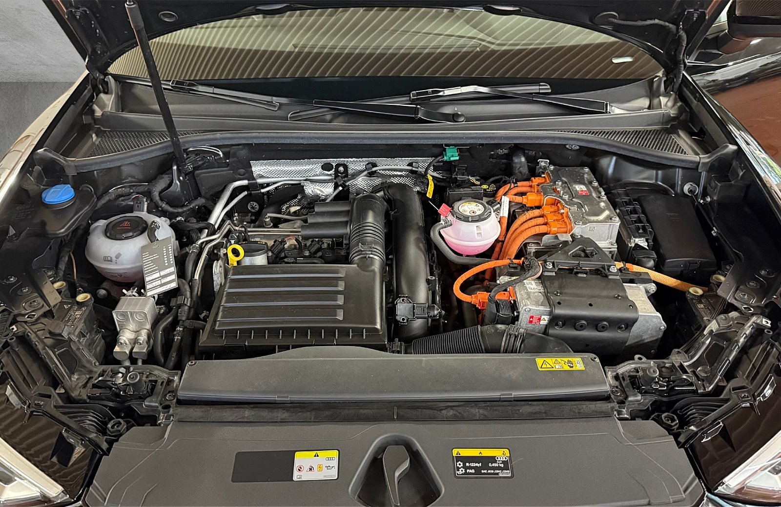 Q3 45 TFSIe S-tronic Matrix Navi ACC 360° 360 LM