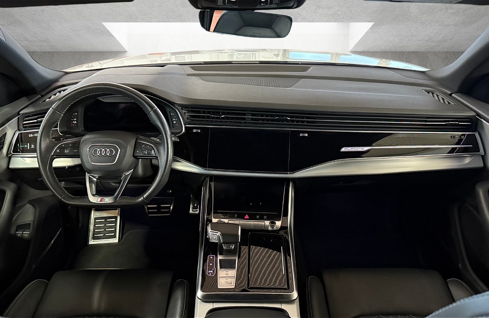 Q8 60 TFSIe S line quattro Tiptronic Matrix HuD Luft Nacht B&O