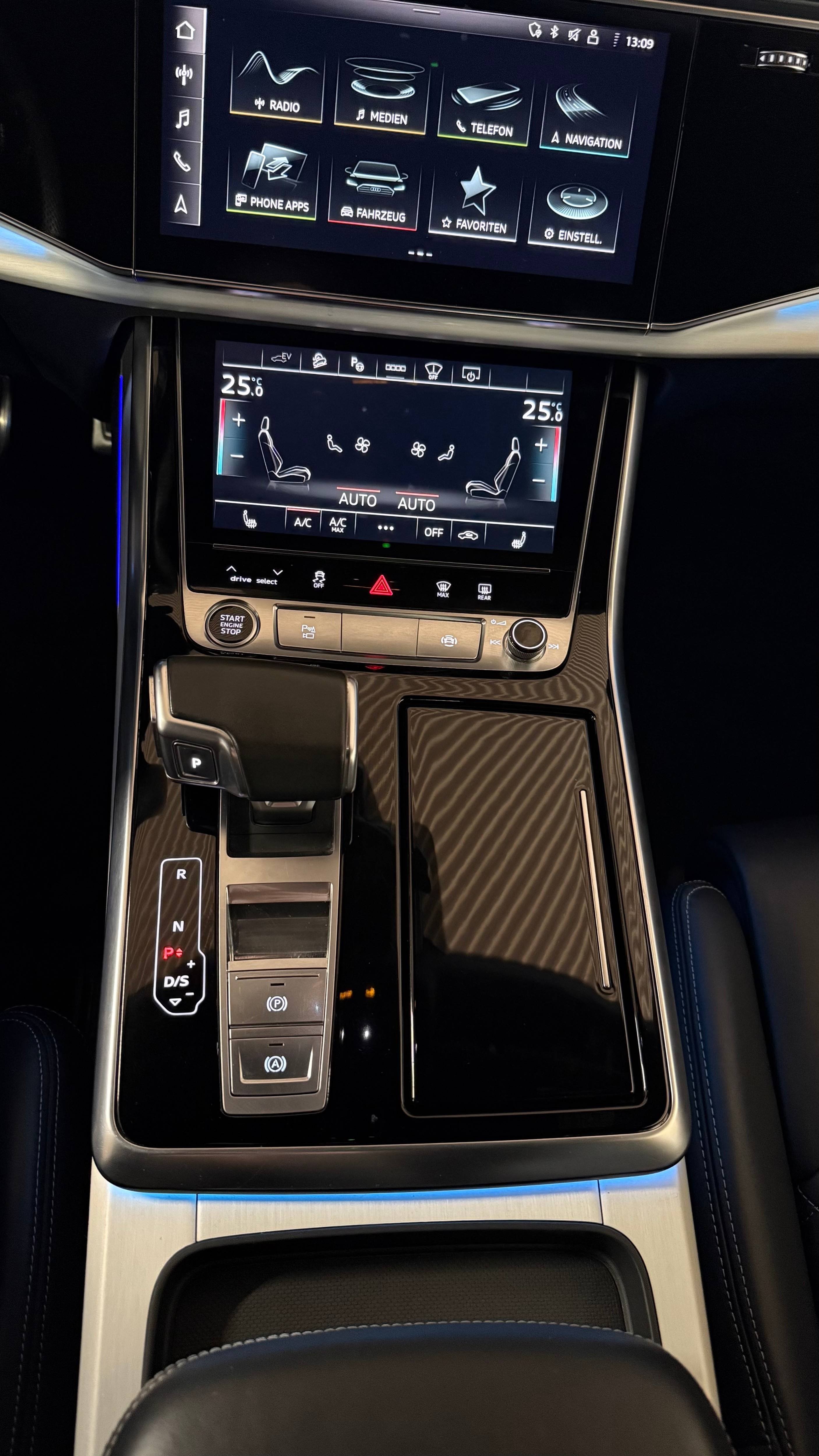 Q8 60 TFSIe S line quattro Tiptronic Matrix HuD Luft Nacht B&O