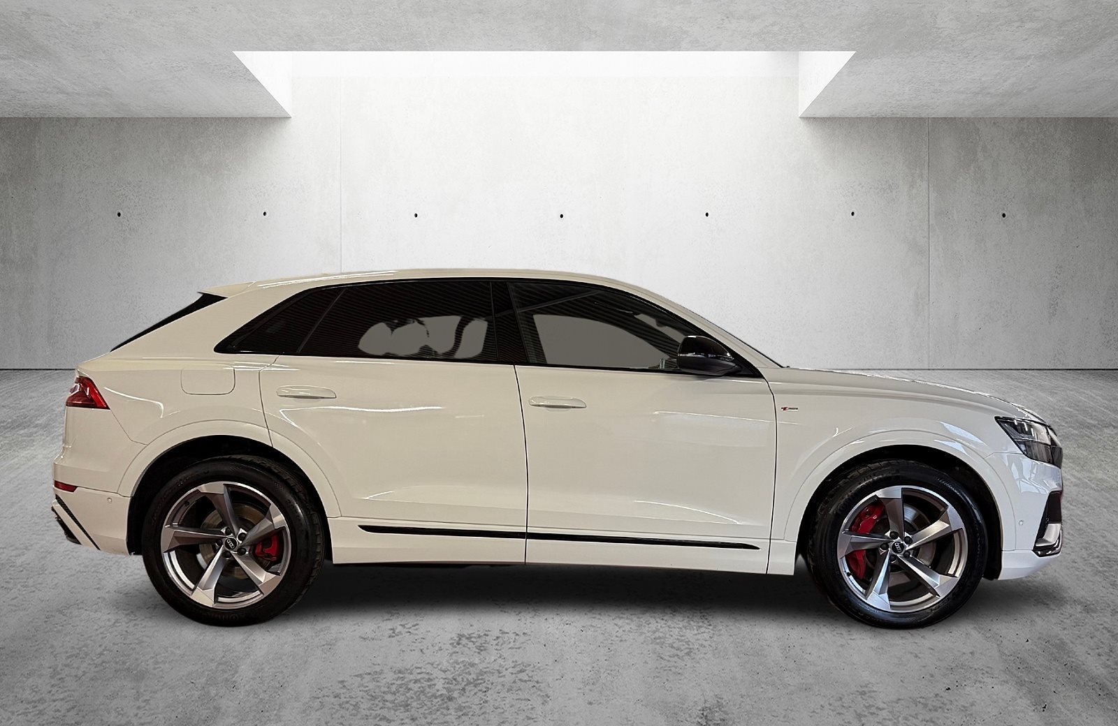 Q8 60 TFSIe S line quattro Tiptronic Matrix HuD Luft Nacht B&O