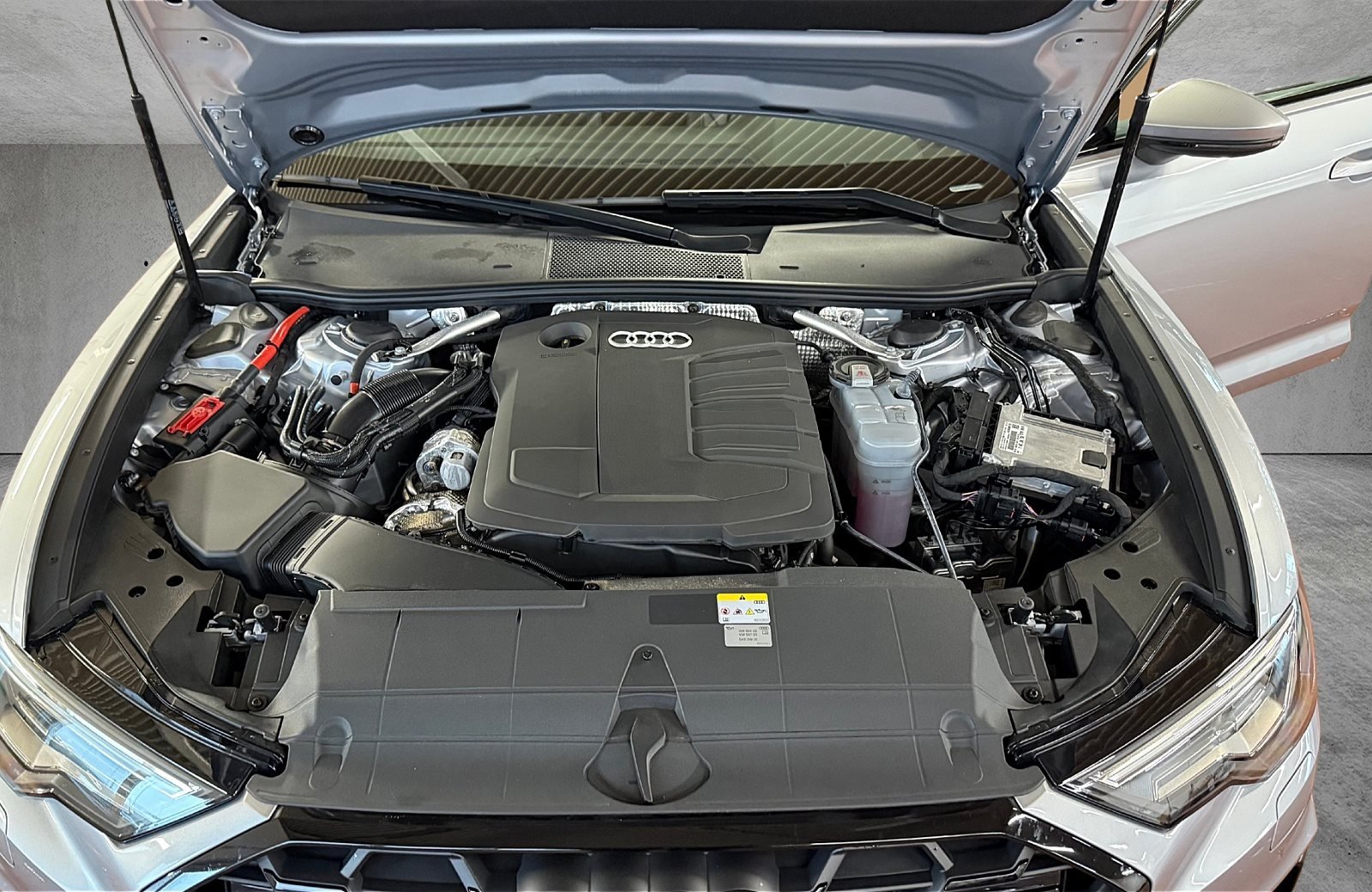 A6 Avant 40 TDI S line S-tronic LED Navi ACC Pano AHK RFK