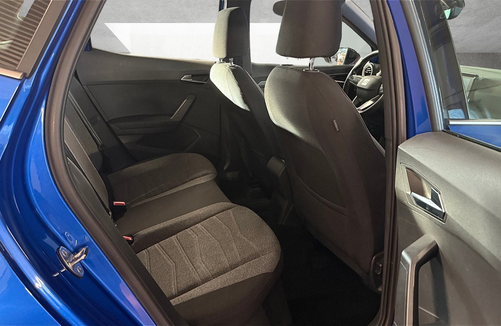 Arona 1.0 TSI Xperience DSG LED Navi ACC AHK RFK