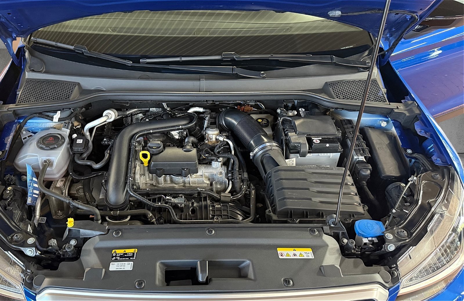 Arona 1.0 TSI Xperience DSG LED Navi ACC AHK RFK