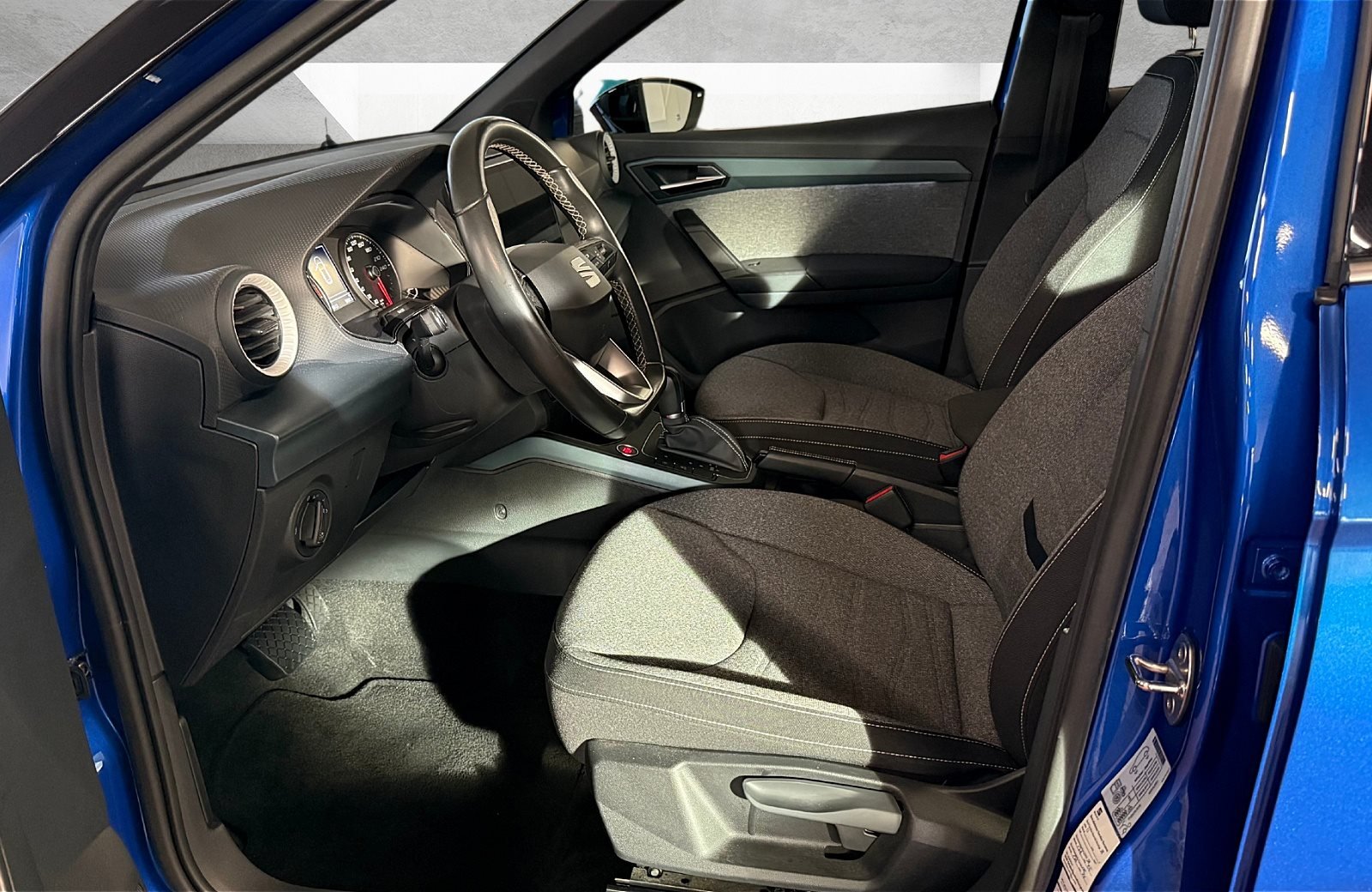 Arona 1.0 TSI Xperience DSG LED Navi ACC AHK RFK