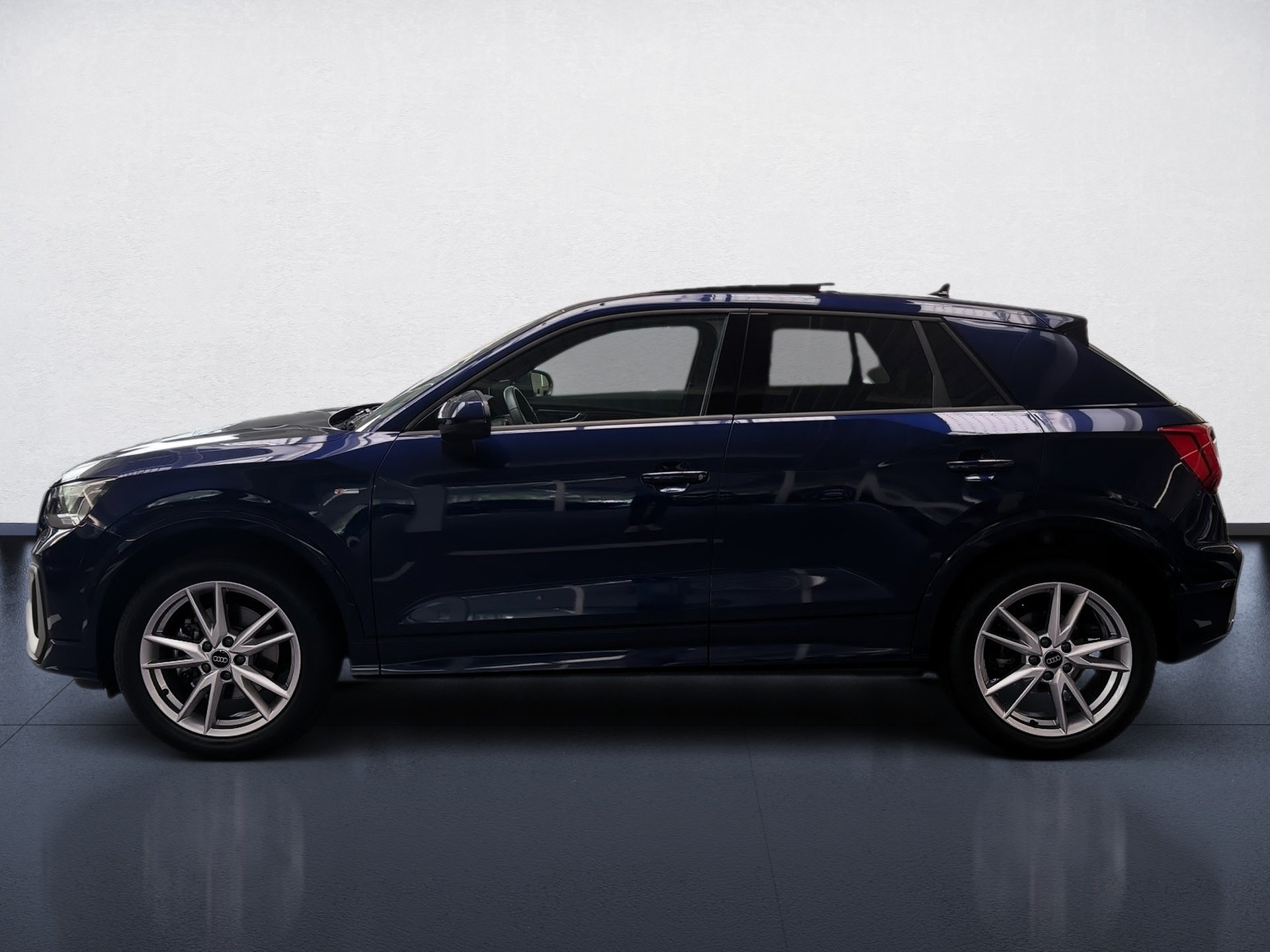 Q2 40 TFSI S line quattro S-tronic Matrix Pano RFK