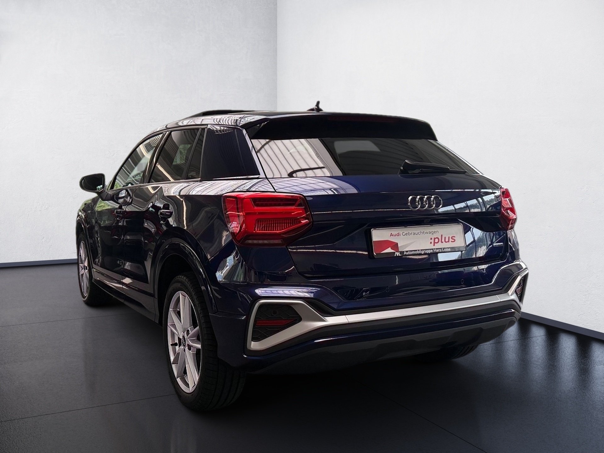 Q2 40 TFSI S line quattro S-tronic Matrix Pano RFK