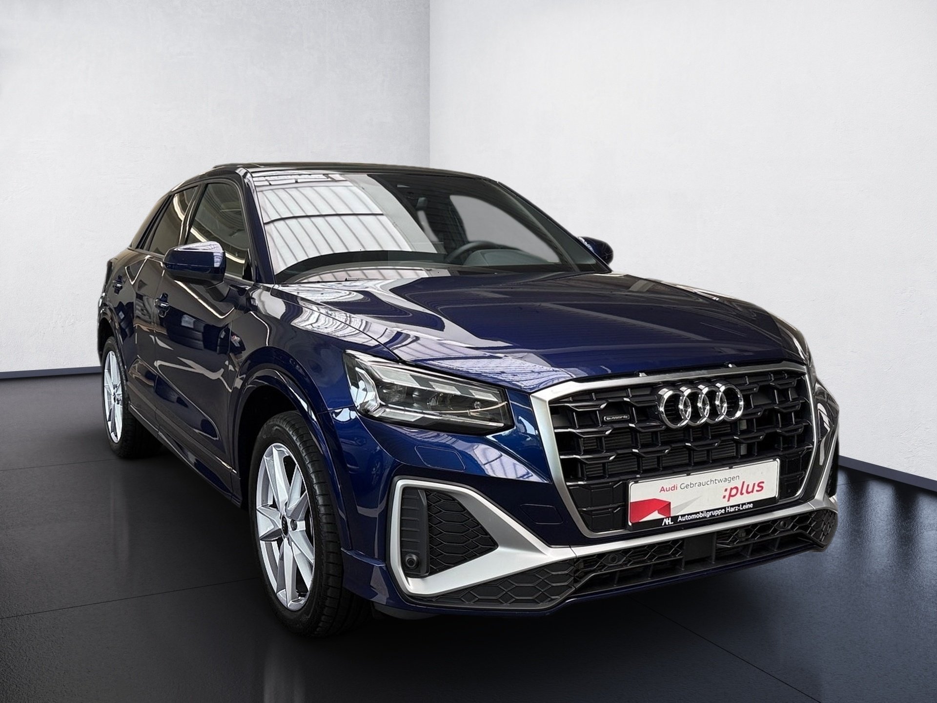 Q2 40 TFSI S line quattro S-tronic Matrix Pano RFK