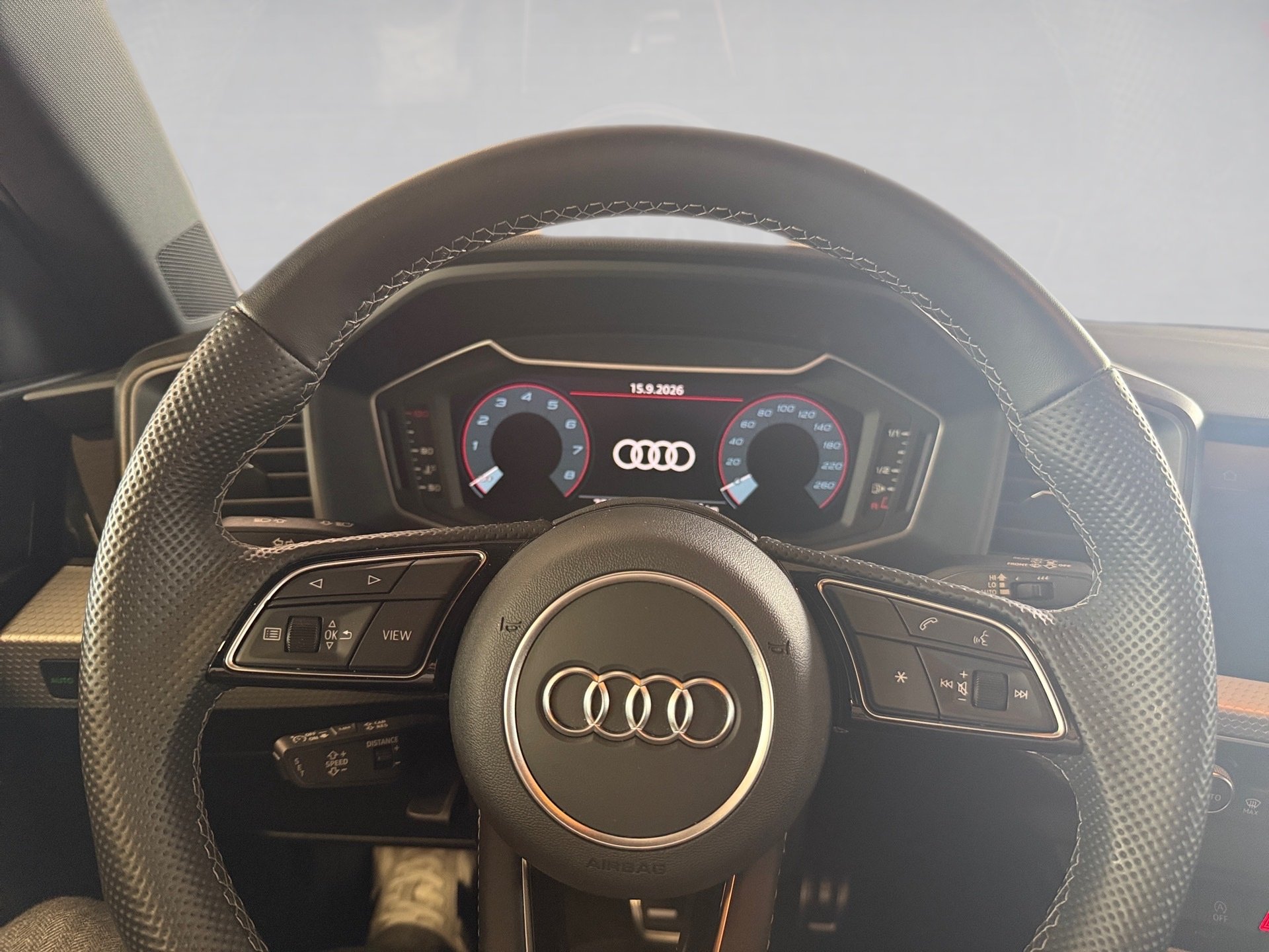 A1 Sportback 25 TFSI S line S-tronic LED Navi ACC RFK