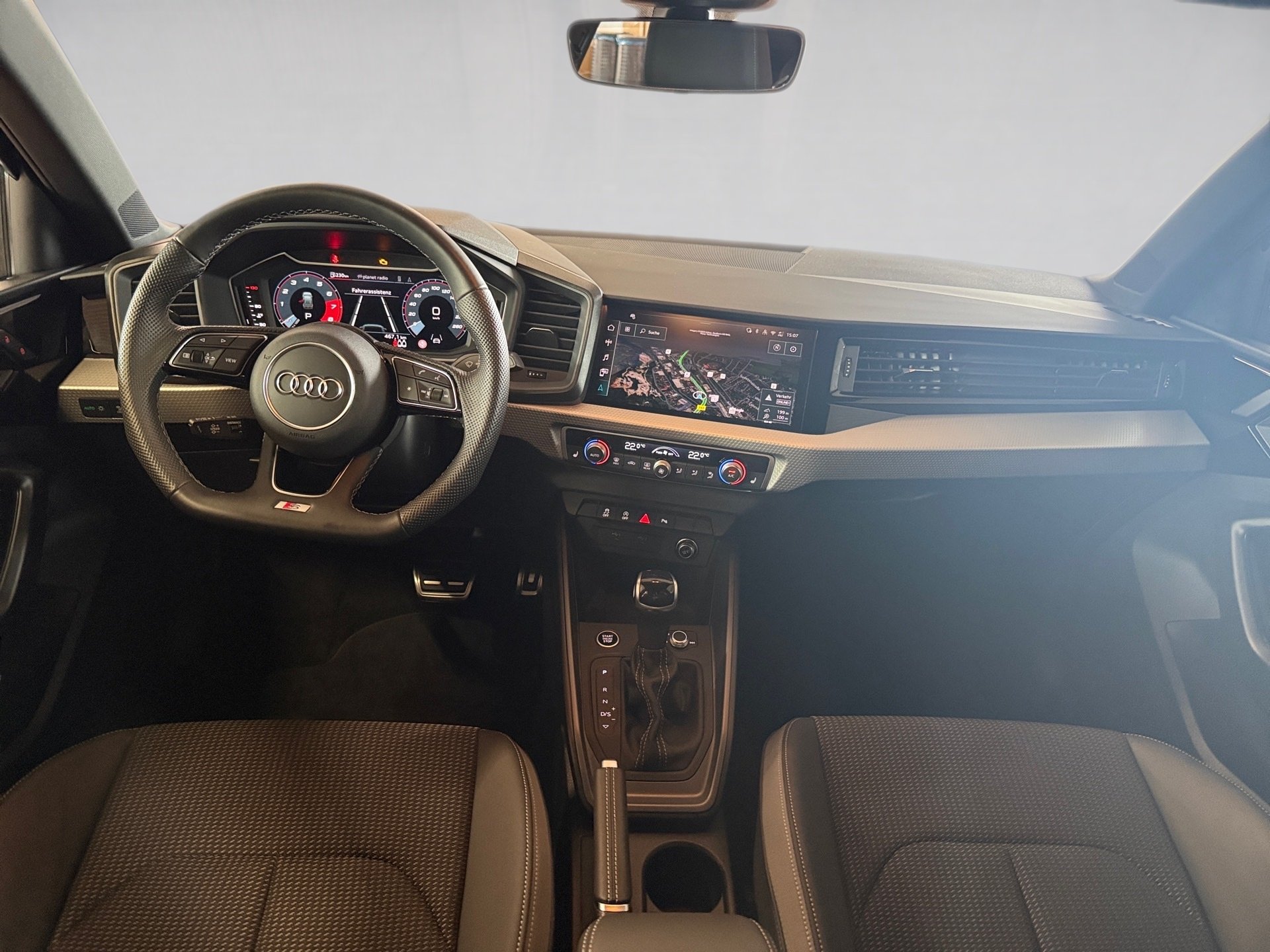 A1 Sportback 25 TFSI S line S-tronic LED Navi ACC RFK