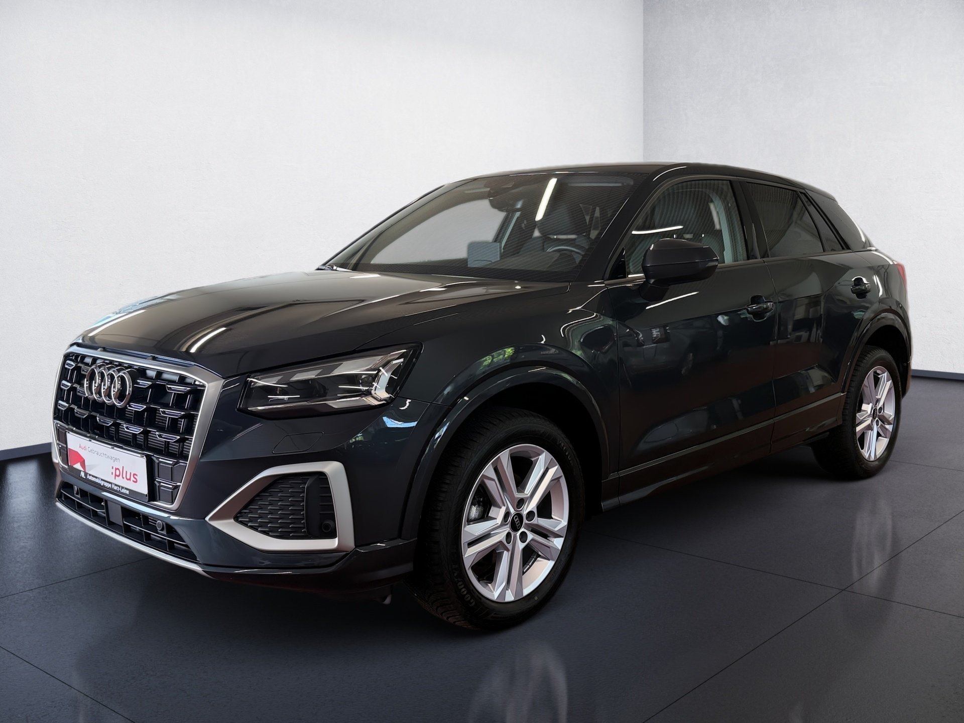 Q2 Advanced 35 TFSI advanced S-tronic Matrix AHK