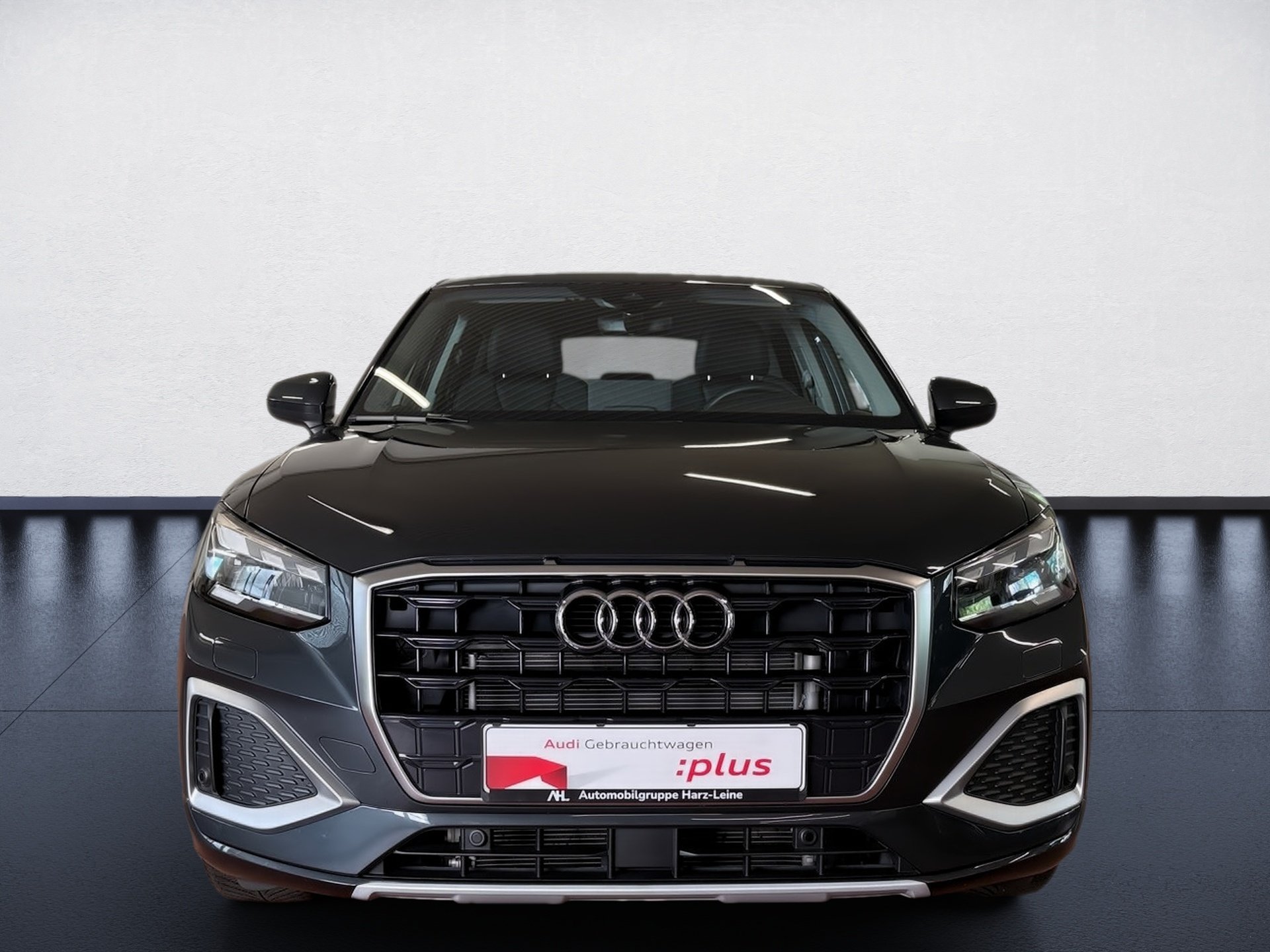 Q2 Advanced 35 TFSI advanced S-tronic Matrix AHK