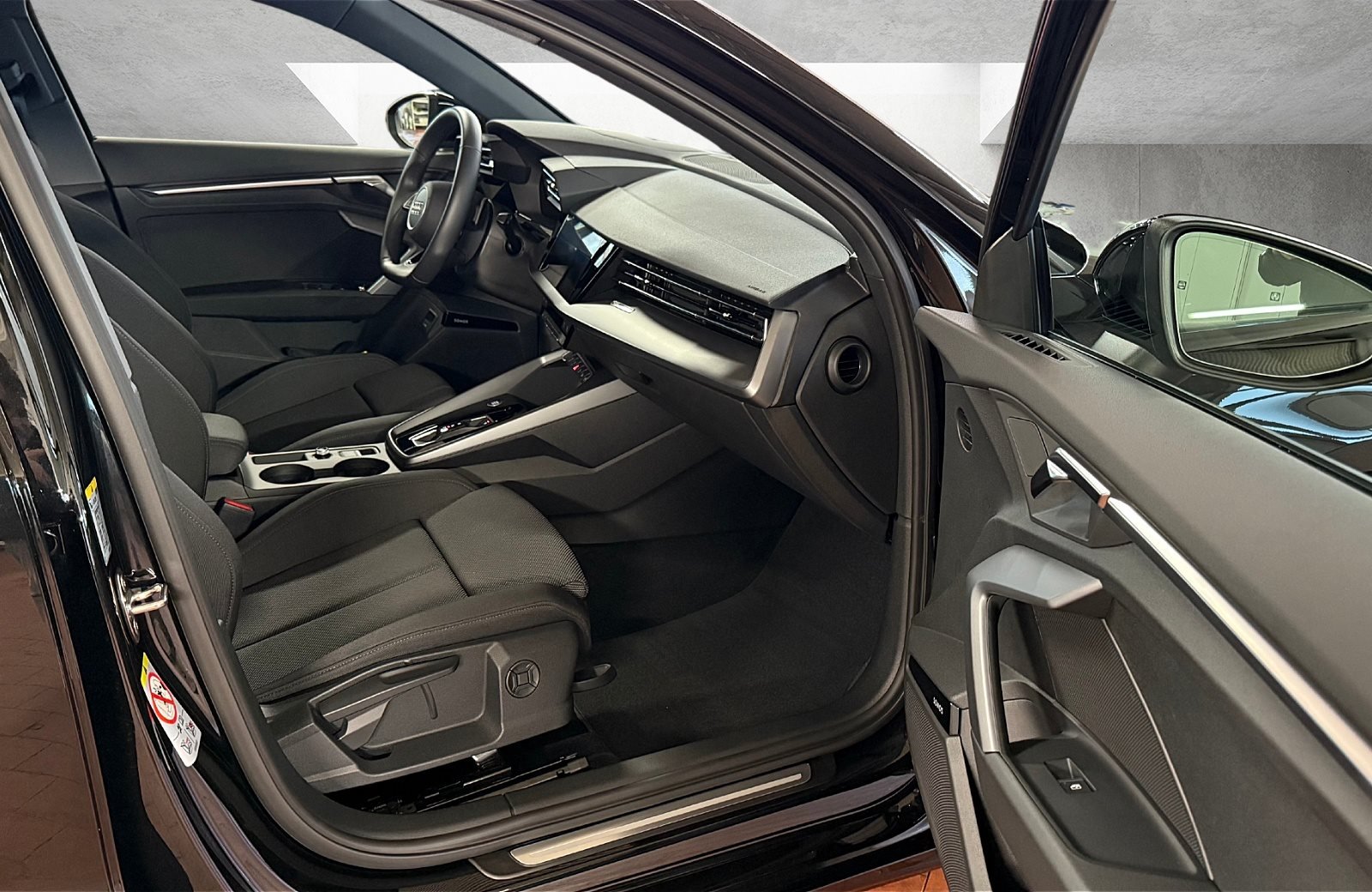 A3 Sportback 35 TDI advanced S-tronic LED Navi AC HuD AHK RFK