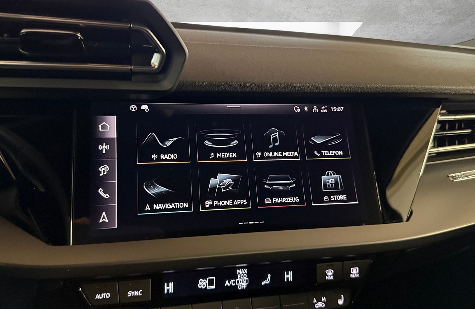 A3 Sportback 35 TDI advanced S-tronic LED Navi AC HuD AHK RFK