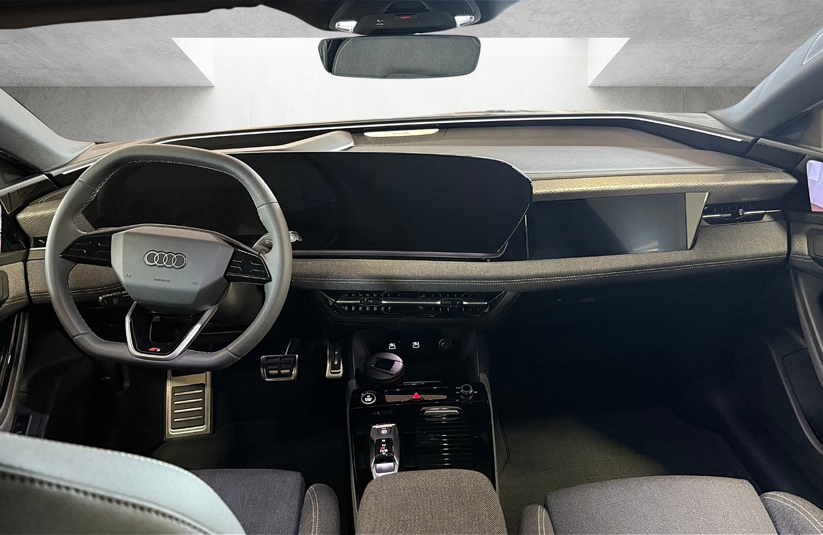 A6 e-tron Avant performance S-line Matrix HuD ACC B&O