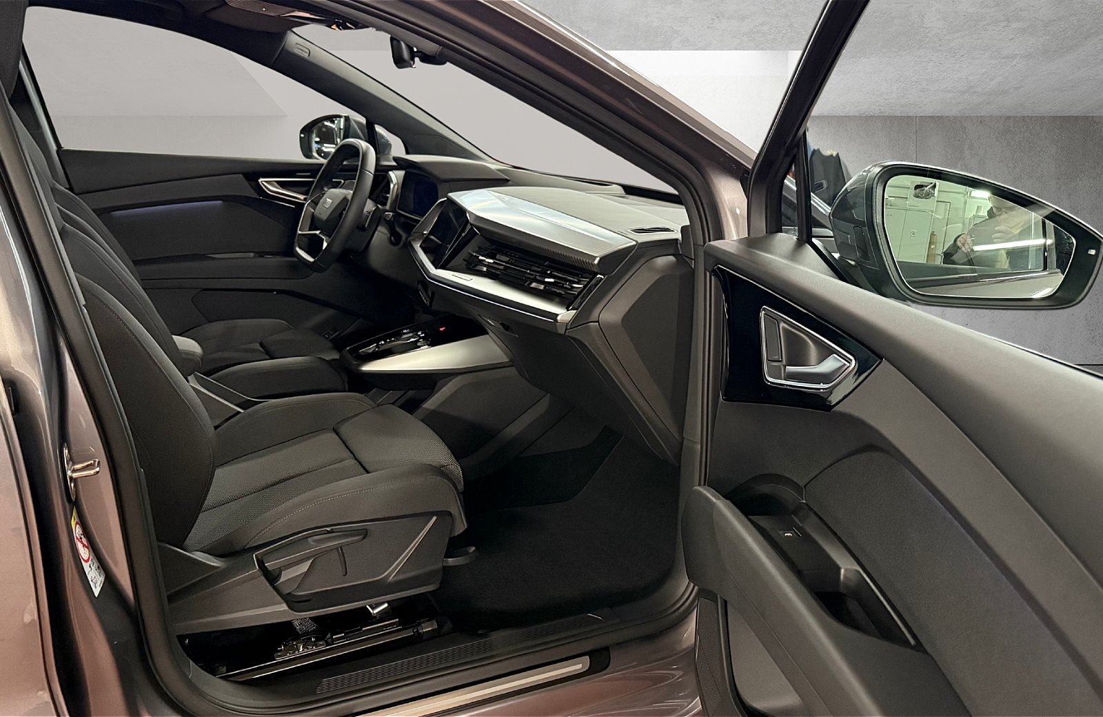 Q4 Sportback e-tron 45 advanced Matrix Navi ACC AHK RFK