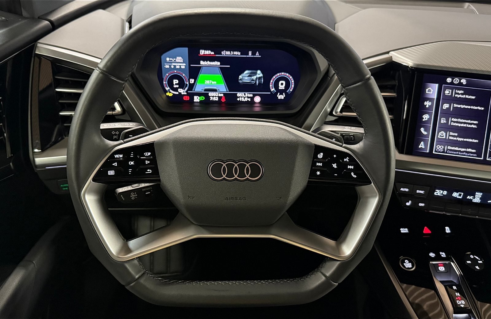 Q4 Sportback e-tron 45 advanced Matrix Navi ACC AHK RFK