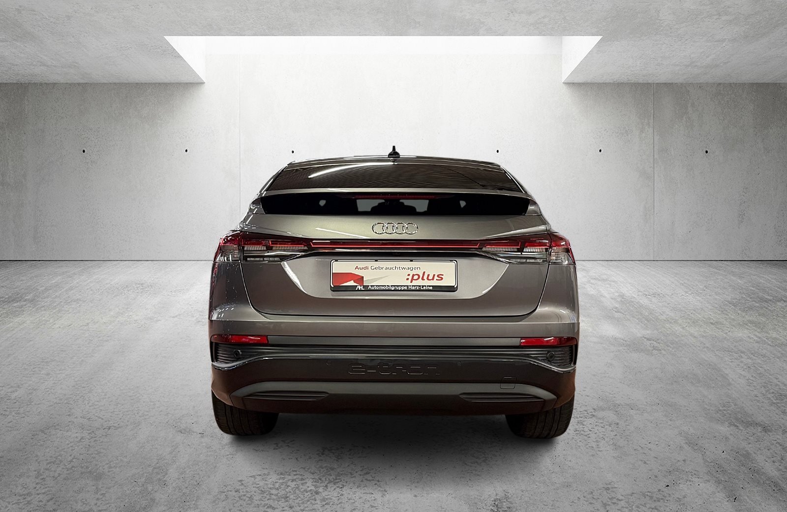 Q4 Sportback e-tron 45 advanced Matrix Navi ACC AHK RFK