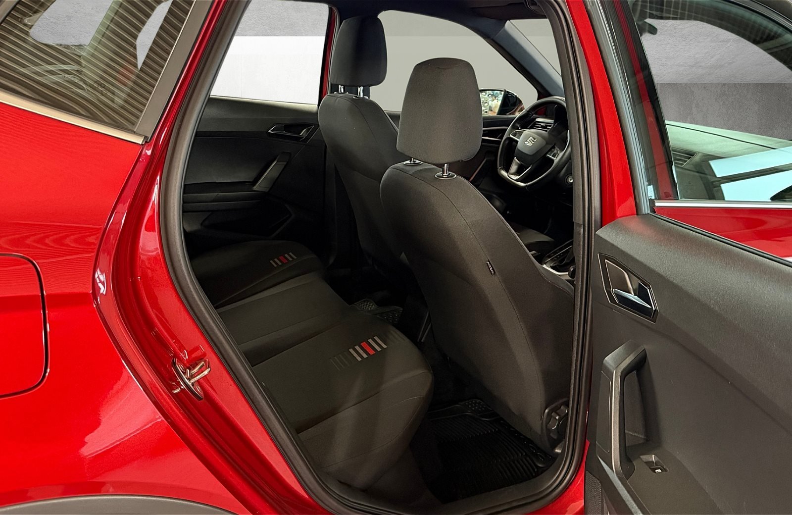 Arona 1.0 TSI FR Beats DSG LED ACC AHK Full-Link RFK