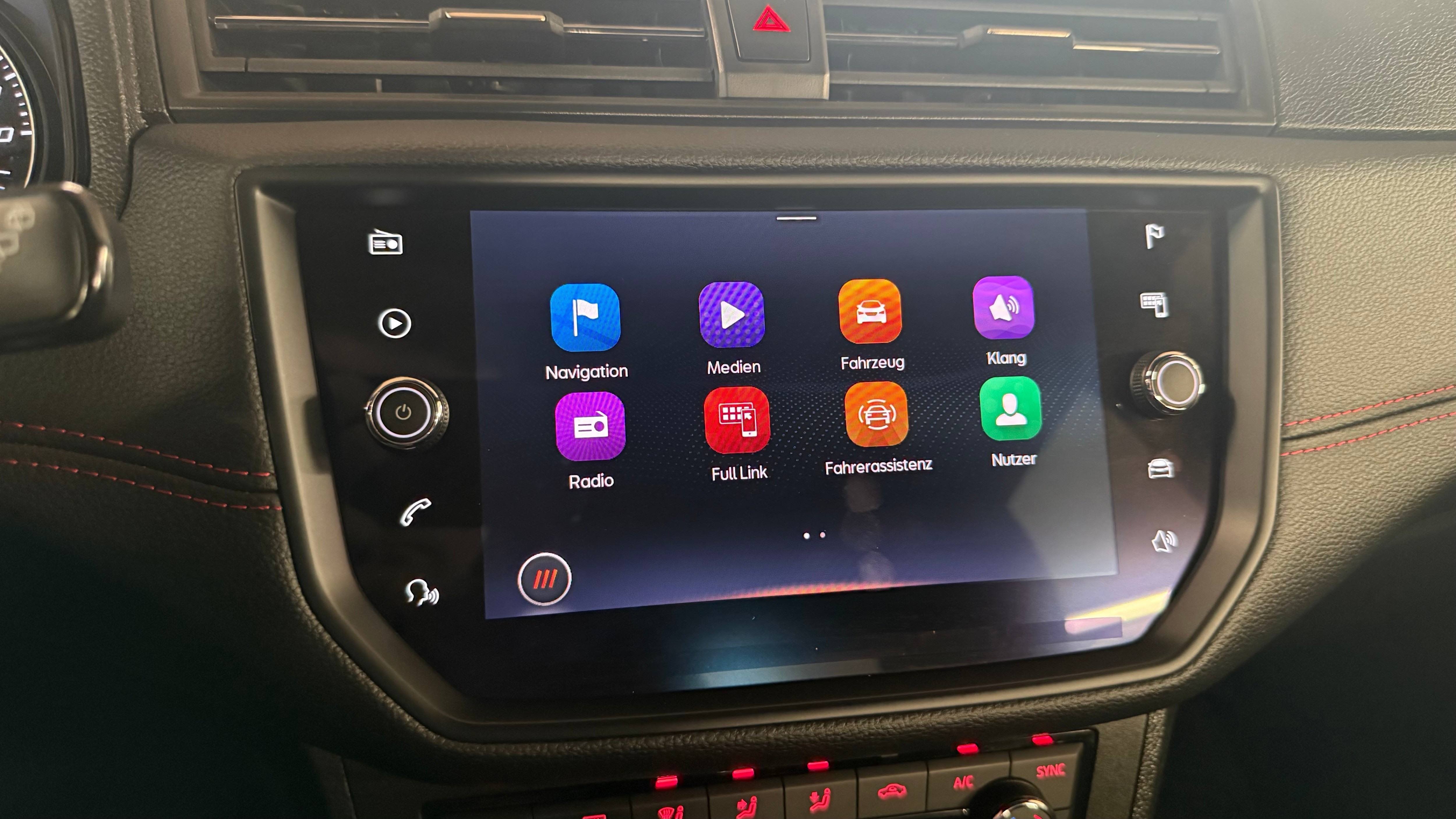 Arona 1.0 TSI FR Beats DSG LED ACC AHK Full-Link RFK