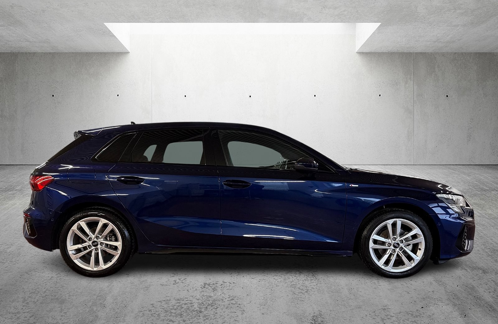 A3 Sportback 35 TFSI S line S-tronic LED Navi AHK PDC RFK