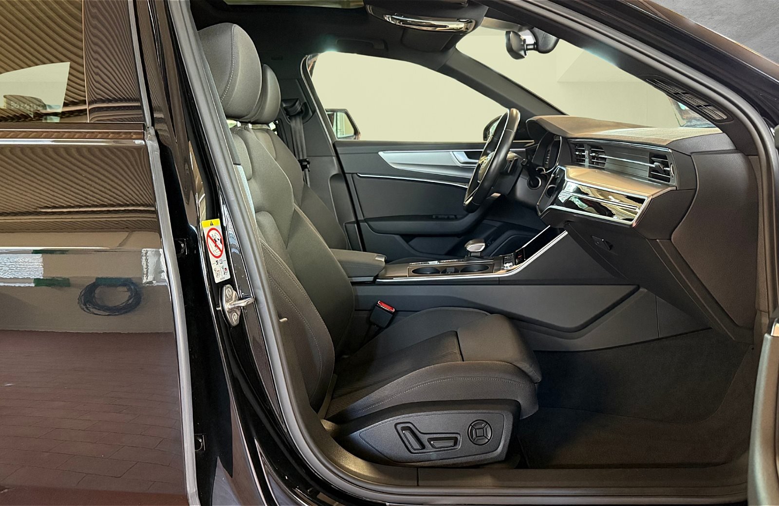 A6 Avant 45 TFSI sport quattro S-tronic LED Navi Pano ACC RFK