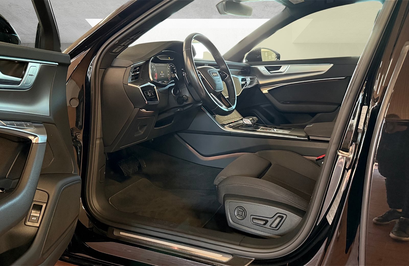 A6 Avant 45 TFSI sport quattro S-tronic LED Navi Pano ACC RFK