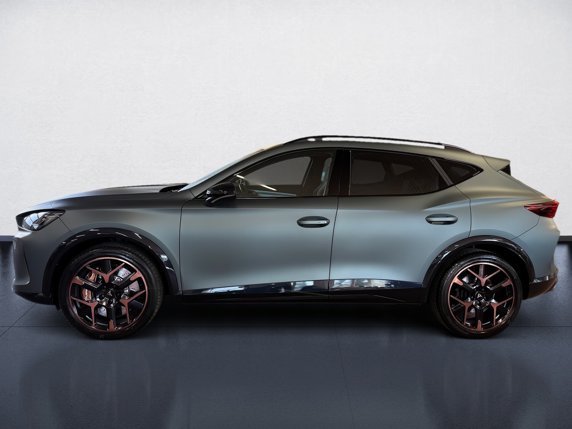 Formentor VZ VZ 2.0 TSI 4Drive DSG Matt Akrapovic LED Navi