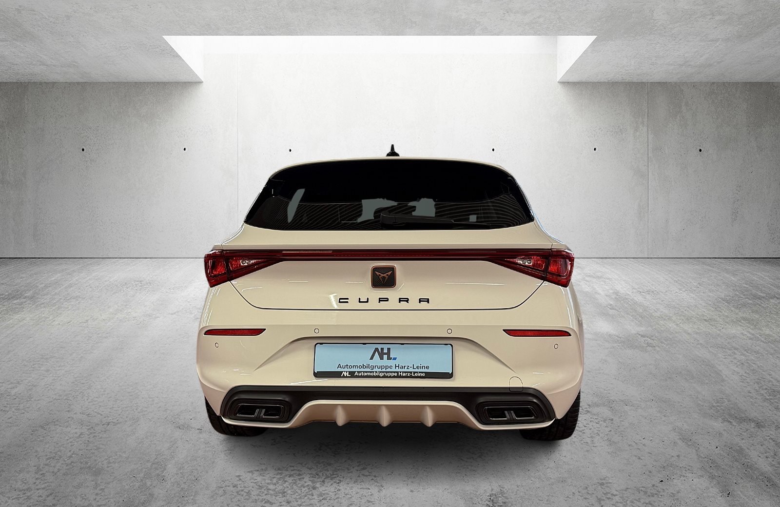 Leon 2.0 eTSI DSG Fahrschulfahrzeug Matrix ACC Pano Full-Link