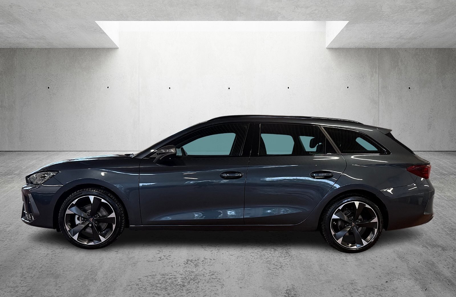 Leon Sportstourer 2.0 TDI DSG Edge Matrix Navi ACC RFK